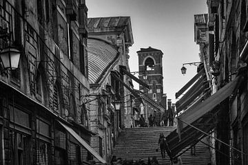 Rialto brug in Venetië van Rob Boon