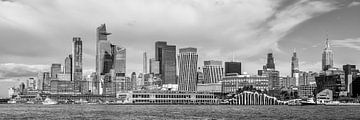 NYC-Panorama zwischen Hudson Yards und One Vanderbilt – Monochrom von Melanie Viola