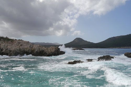Stormachtige zee in Mallorca