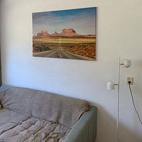 Kundenfoto: Highway to Monument Valley von Ilya Korzelius, auf leinwand