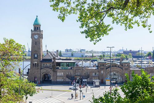 St.-Pauli-Landungsbrücken , Hamburg, Deutschland
