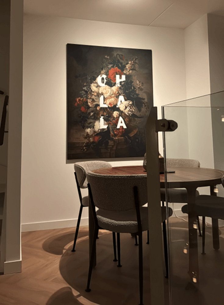 "Oh La La" (Botanischer Druck mit Typografie) von Studio POPPY