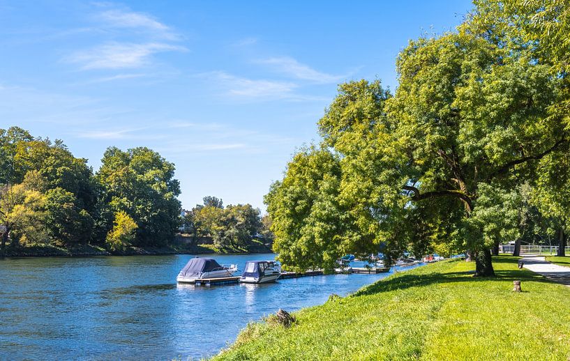 Bateaux sur le Danube près de Ratisbonne par ManfredFotos
