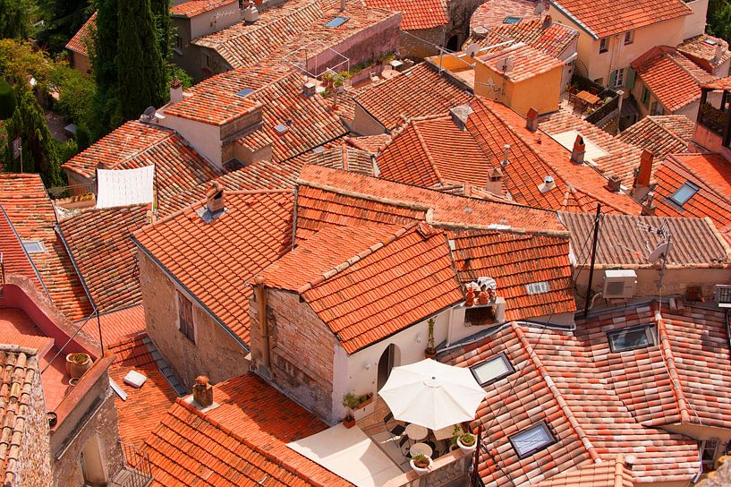 Italie daken van een klein dorp. van Brian Morgan