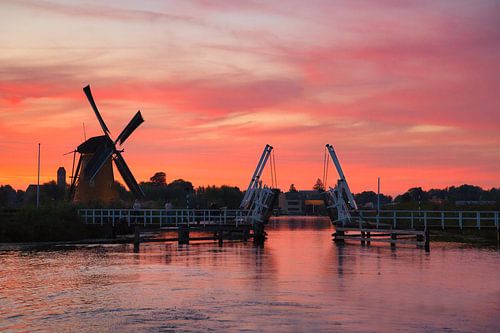 Kinderdijk sunset