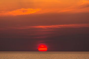 Zonsondergang op de Noordzee von Joke Beers-Blom