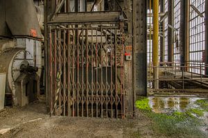 Liebe in einem Aufzug (urbex)