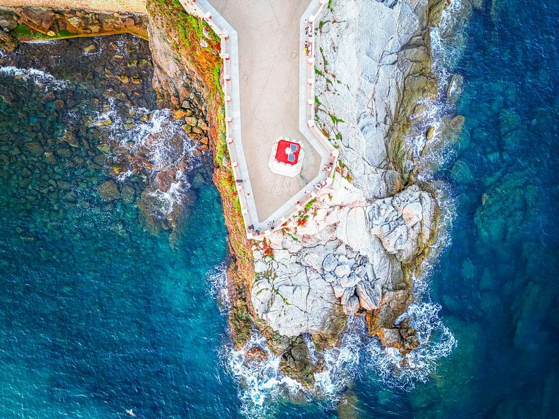 Faro della Rocchetta (di Piombino) in Italy by Mustafa Kurnaz