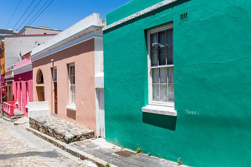 Roze en groen gekleurde koloniale huizen in Bo Kaap in Kaapstad, Zuid-Afrika, Afrika