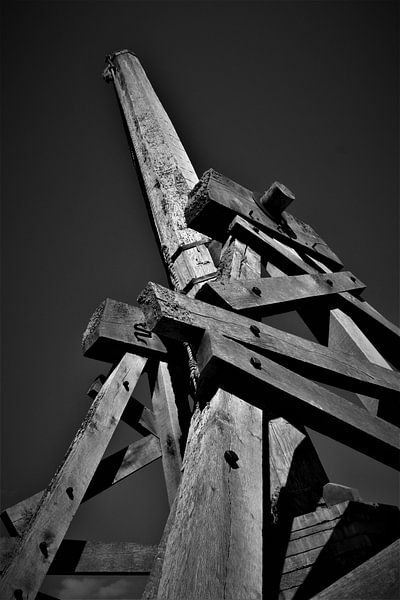 Attack weapon by Hannelore