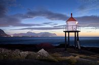 Vuurtoren op Lofoten van Frank Pietersen thumbnail
