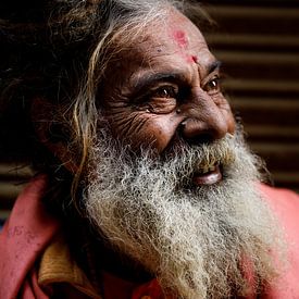 Varanasi Sadhoe, India by Marvin de Kievit