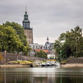 Bult Van Ketje mit Blick auf die Sint Walburgiskerkerk von M.J. Böhmer