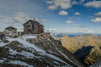 Refuge de haute montagne dans le Tyrol du Sud avec vue imprenable