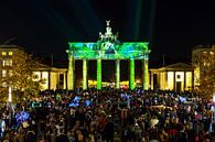 Brandenburger Tor met projectie van een pandabeer van Frank Herrmann thumbnail