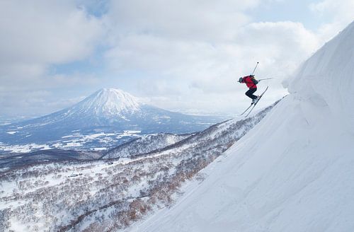 Freeride Japan by Menno Boermans