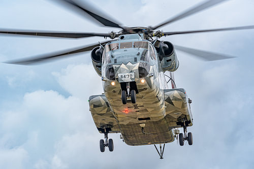 Bundeswehr Sikorsky CH-53G transporthelikopter met special livery.