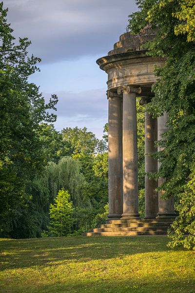 Le temple de Leibniz à la lumière du matin par Leinemeister