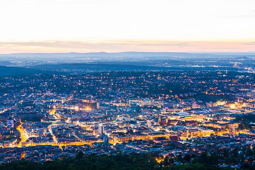 Stuttgart bij nacht