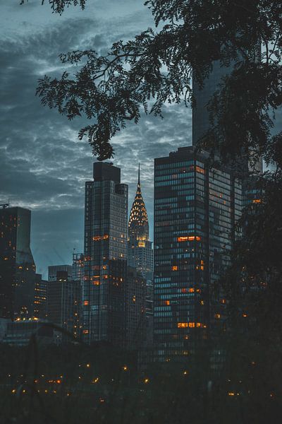 Chrysler-Gebäude am Abend von Milan Markovic