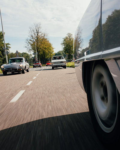 Unterwegs – Oldtimer-Rallye mit dem Jaguar E-Type
