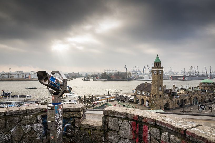 St. Pauli landing stages by Jürgen Schmittdiel Photography