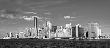 Skyline Manhattans von der Staten Island Ferry
