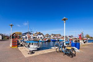 Blick auf den Hafen von Vitte auf der Insel Hiddensee