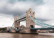 Tower Bridge van Elle Rowbottom thumbnail