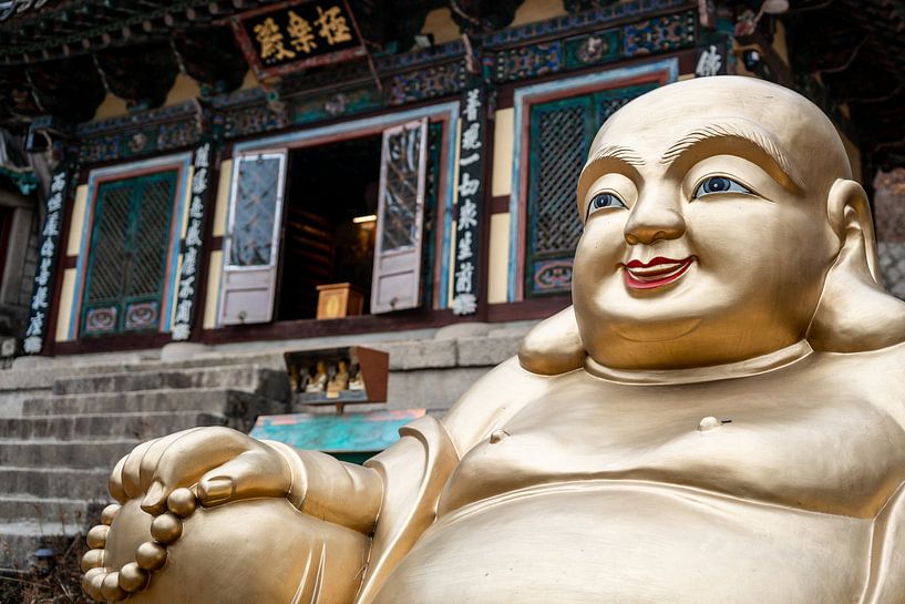 Le Bouddha d'or en Corée du Sud par Mickéle Godderis