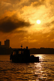 Hambourg, Jungfernstieg sur Sebastian Spierer