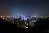 Hongkong Victoria Peak by Night van Inge van den Brande thumbnail