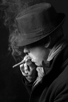 Smoking man in mind
