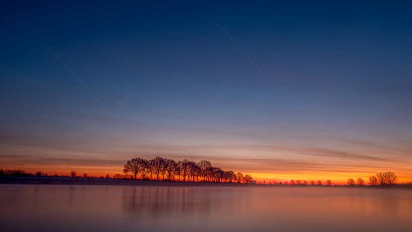 Along the river Maas #4 by Lex Schulte