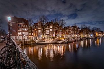 Amsterdam Oude Waal van Bea Budai