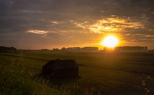 Alter Bunker bei Sonnenaufgang