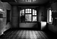 Empty kitchen