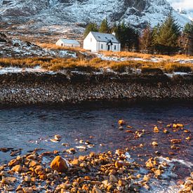 Wee White house Glencoe von Sonny Vermeer