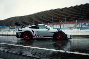 Porsche 992 GT3 RS sur Ricardo van de Bor