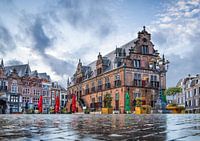 Le Waaggebouw sur la Grande Place de Nimègue.