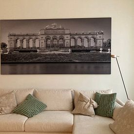 Kundenfoto: Die Gloriette in Schwarz und Weiß, Schloss Schönbrunn, Wien von Henk Meijer Photography, als ArtFrame