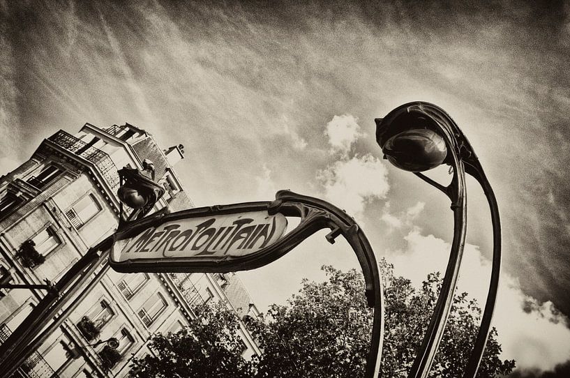 Métro Pigalle Paris par Photobywim Willem Woudenberg