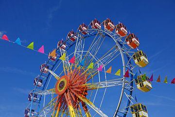 Ferris wheel by Thomas Riess