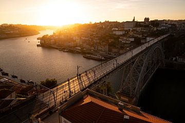 Porto, Ponte Dom Luís I au coucher du soleil sur ViaMapia