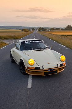 Porsche 911 Magnus Walker hot rod Reims pits France