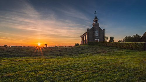 Hervormde Vluchtheuvelkerk Homoet