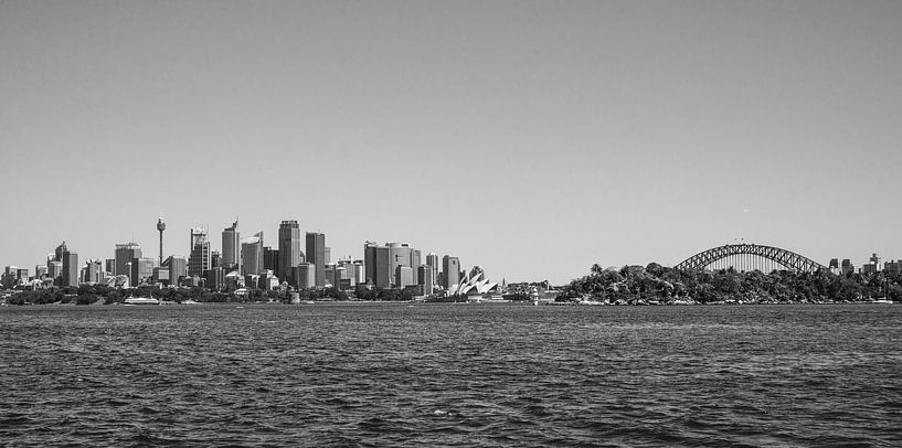 Sydney skyline with Opera House, Harbour Bridge and Sydney Tower by Kaj Hendriks