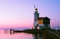 Vuurtoren Marken, Nederland van Peter Bolman thumbnail