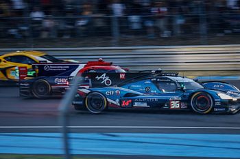 2025 24 Hours of Le Mans  Double Overtake