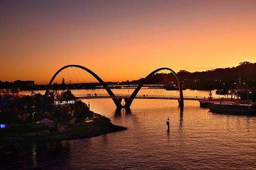 Perfect uitzicht op de Elizabeth Quay Bridge